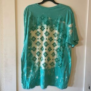 Teal Aztec print graphic tee